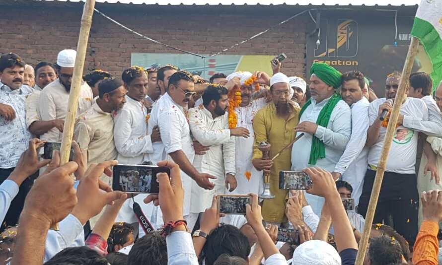 किसान क्रांति यात्रा में पैगाम ए इंसानियत के मंच पर लगा हर हर महादेव, अल्लाह हू अकबर का नारा