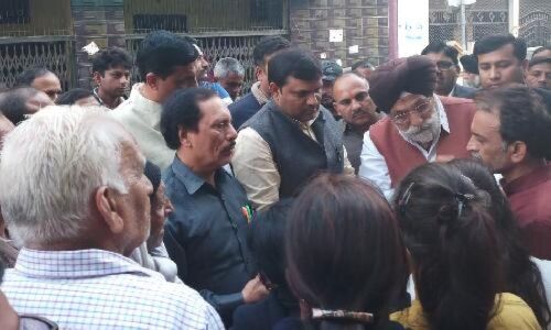 खतौली हादसाः पीड़ित परिवारों से जाकर मिले अल्पसंख्यक आयोग के सदस्य