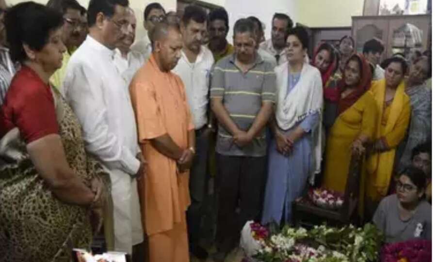 सीएम योगी ने पत्रकार राजनाथ सिंह सूर्य पर जताया शोक, कहा-उनका जाना पत्रकारिता जगत के लिए एक अपूर्णीय क्षति