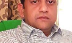 यूपी में पुलिस पर प्रहार...