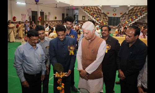 ग्रेन चैम्बर पब्लिक स्कूल में राज्य सूचना आयुक्त हाफिज उस्मान ने किया अटल लैब का उद्घाटन