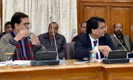 असंगठित कर्मकारों का शीघ्र शुरु होगा ऑनलाइन  पंजीयन-स्वामी प्रसाद मौर्य