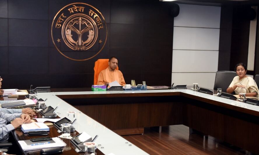 छात्रों को गुणवत्तापरक और उद्योगों तथा आधुनिक तकनीक की मांग के अनुसार शिक्षा दी  जाए : मुख्यमंत्री