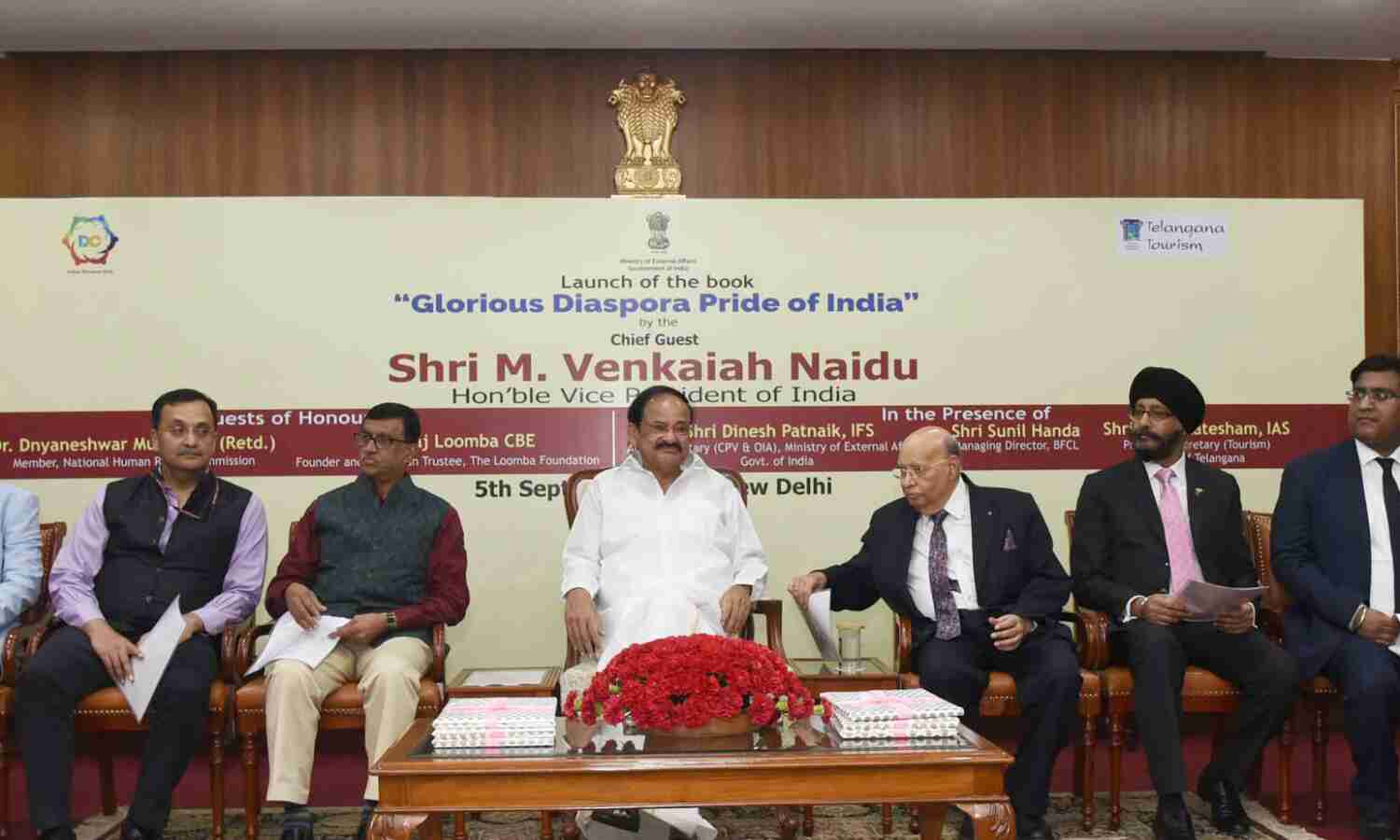 The Vice President,  M. Venkaiah Naidu at an event to release the Coffee Table Book titled ‘Glorious Diaspora - Pride of India’, containing brief profiles of recipients of Pravasi Bharatiya Samman Awards from 2003 to 2019, in New Delhi