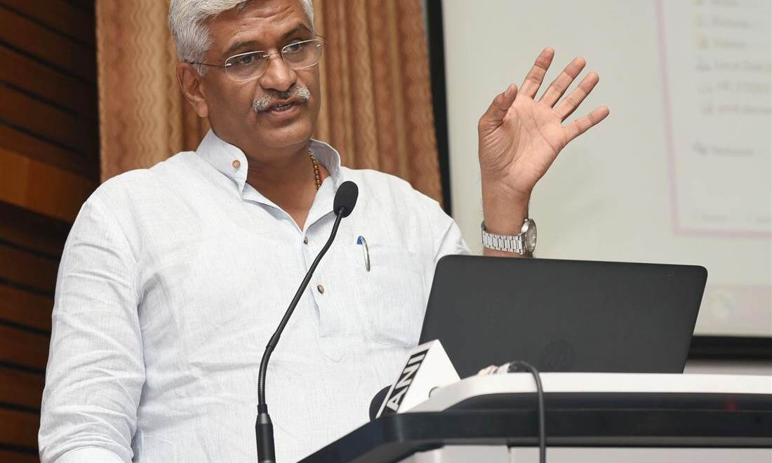 सूखा और बाढ़ से निपटने के लिए एक व्‍यापक पहल की जरूरत :  मंत्री गजेन्‍द्र सिंह