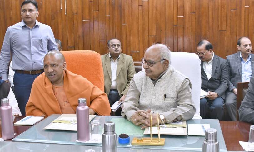 लोकतंत्र के प्रति आमजन की आस्था बढ़ती है : योगी आदित्यनाथ