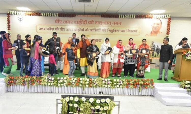 केन्द्र और राज्य सरकार सैनिकों के कल्याण एवं उनके सम्मान की रक्षा के लिये संवेदनशील है : मुख्यमंत्री