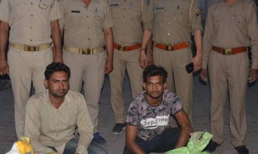 सरकारी ठेके पर नकली शराब बेचते दो सेल्समैन गिरफ्तार