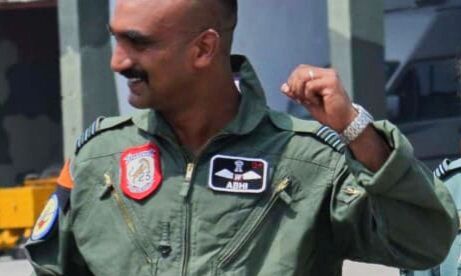 नये जोश नये लुक में विंग कमांडर अभिनंदन
