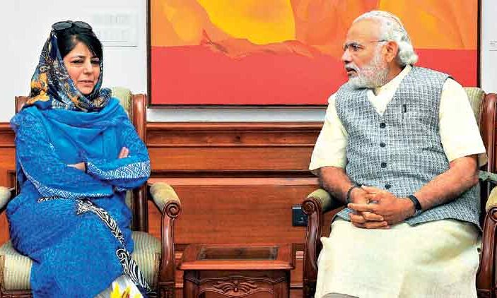 कश्मीर सरकार के फैसले से सहयोगी भाजपा चुप क्यों है ?