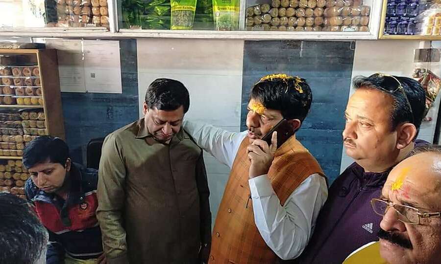 सुख-दुख के साथी हैं मंत्री कपिल देव अग्रवाल