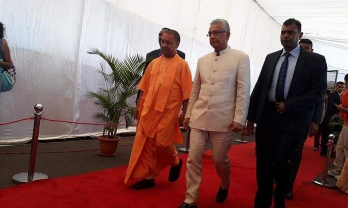 माॅरिशस में 183वें अप्रवासी दिवस कार्यक्रम को  योगी आदित्यनाथ ने सम्बोधित किया