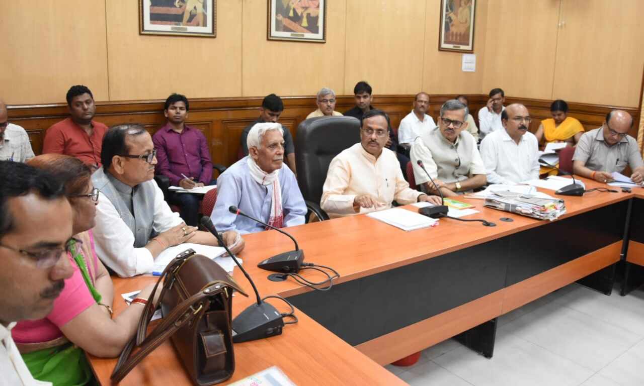 उप मुख्यमंत्री से विभिन्न मांगों के सम्बन्ध में मिला राष्ट्रीय शैक्षिक महासंघ