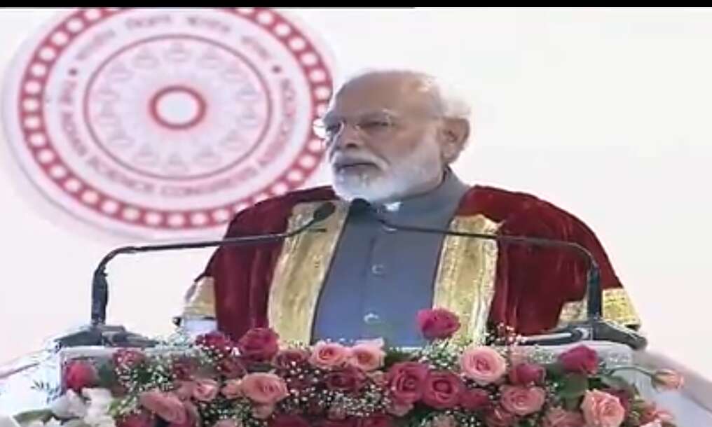 प्रधानमंत्री ने राष्‍ट्रीय विज्ञान दिवस के अवसर पर वैज्ञानिकों को बधाई दी