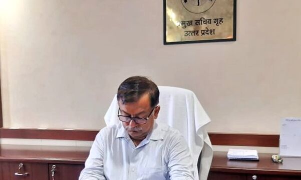 समस्त डीएम, एसएसपी और एसपी को शस्त्र लाइसेंसो के भौतिक सत्यापन हेतु निर्देश : प्रमुख सचिव गृह