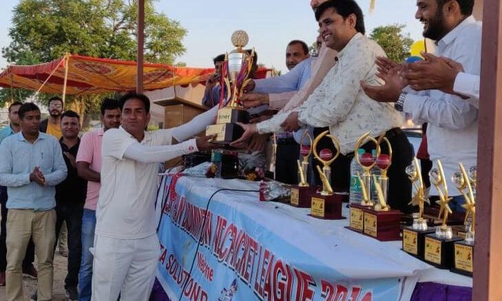 प्रथम आईटी क्रिकेट लीग कप पर झुंझुनू आईटी स्टार्स का कब्जा