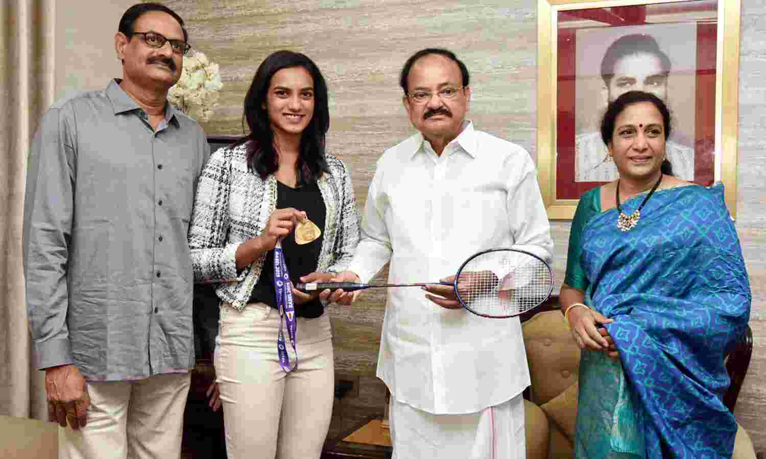 The World Badminton Champion, Ms. P.V. Sindhu along with her parents calling on the Vice President, M. Venkaiah Naidu, in Hyderabad on August 31, 2019.