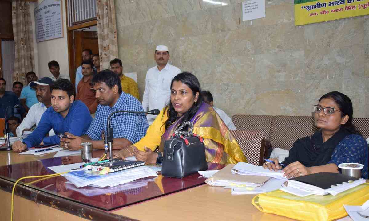 पानी जैसी धरोहर को हमें भविष्य के लिए संचय करना होगा : जिलाधिकारी