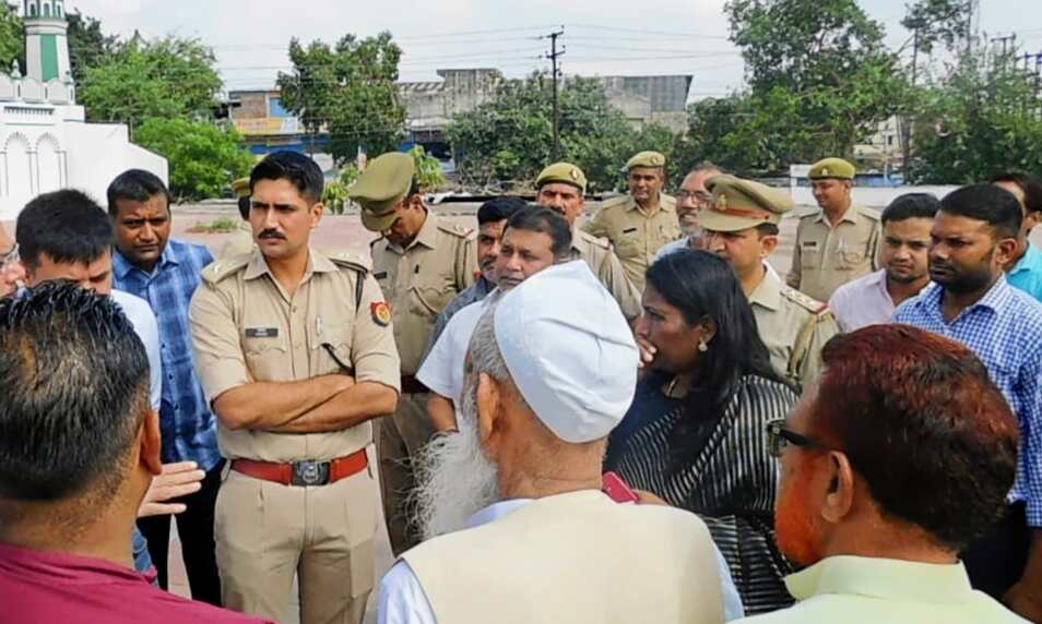 मुजफ्फरनगर डीएम और एसएसपी ने किया ईदगाह का निरीक्षण