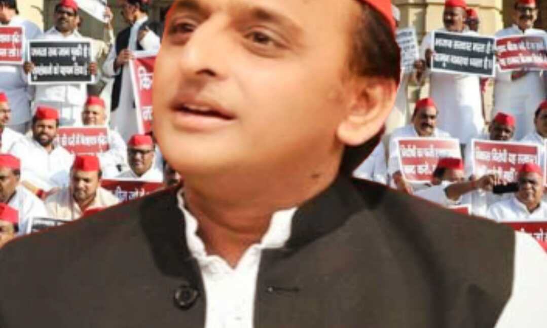 खेती और बाजार सब हताशा के दौर से गुजर रहे हैं : अखिलेश यादव