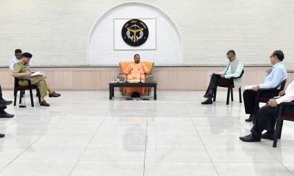 गरीबों को अप्रैल, 2020 का निःशुल्क खाद्यान्न उपलब्ध कराया जा रहा है :  सीएम