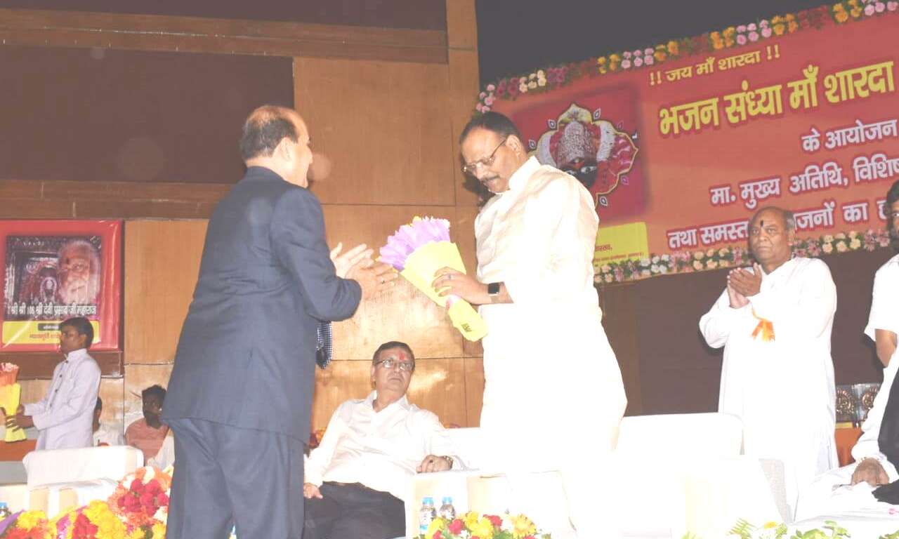 गुरुओं का आर्शीवाद जरुरी - ब्रजेश पाठक