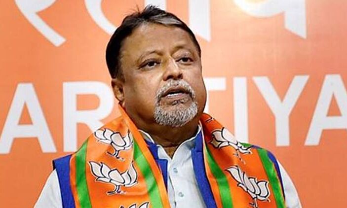 कलकत्ता उच्च न्यायालय के निर्देश पर  मुकुल रॉय की गिरफ्तारी पर रोक