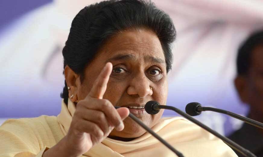 आगरा दुखद घटना पर बोली मायावती-मामले की उच्च स्तरीय जांच कराये योगी सरकार