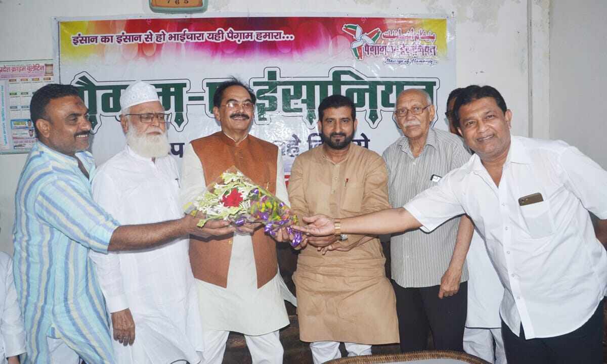 केंद्र सरकार हज यात्रियों को अतिरिक्त सुविधा देने पर गंभीर : शमीम आलम