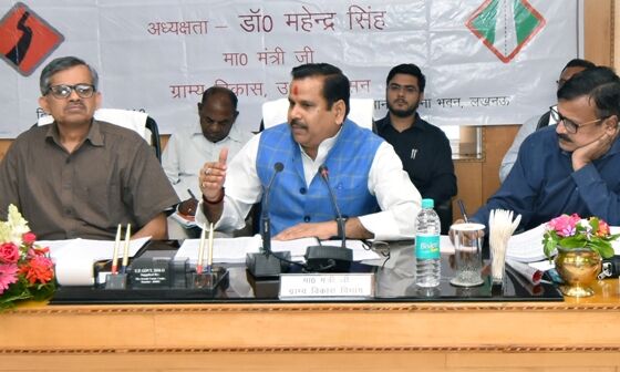 डाॅ0 महेन्द्र सिंह ने स्वतंत्रता दिवस पर प्रदेशवासियों को दी हार्दिक बधाई
