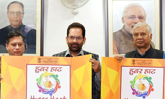 सरकार हुनर हाट के जरिए लाखों शिल्‍पकारों, कारीगरों और पारंपरिक रसोइयों को रोजगार के अवसर उपलब्‍ध कराएगी : नकवी