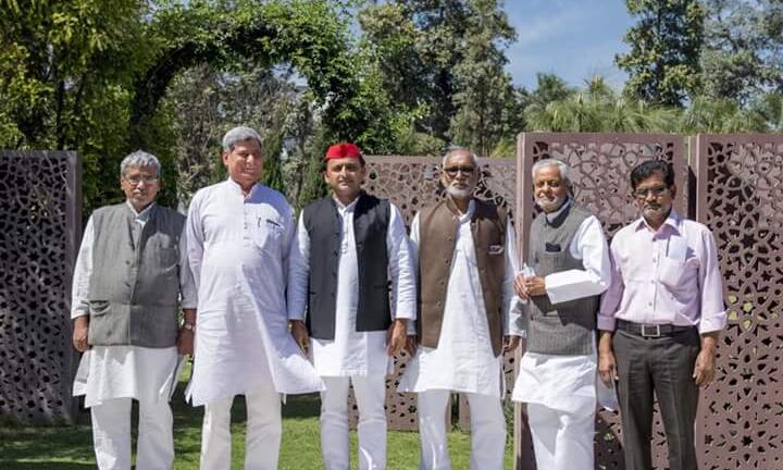 भारतीय संविधान एवं लोकतंत्र पर खतरा भी बढ़ गया है : वामदल