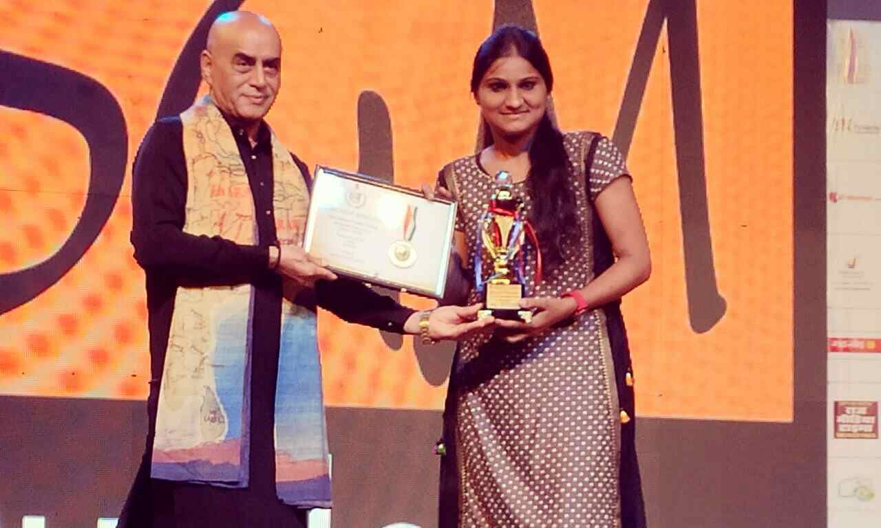 शालू मिश्रा जयपुर रत्न से सम्मानित