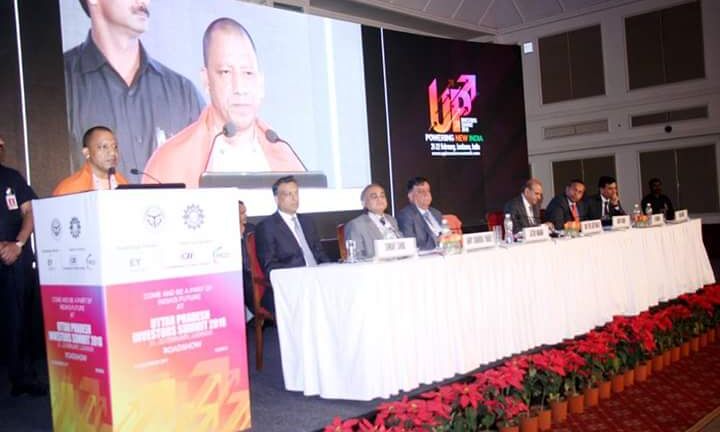 देश आर्थिक महाशक्ति बनने की ओर अग्रसर  उत्तर प्रदेश भी  विकास यात्रा में भागीदारी निभाने के लिए प्रतिबद्ध : योगी आदित्यनाथ
