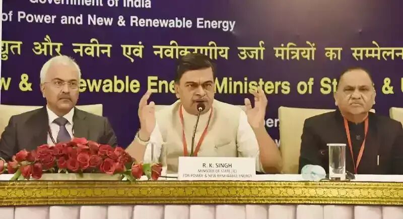 24 घंटे बिजली देश के प्रत्‍येक नागरिक का मौलिक अधिकार है : आर के सिह