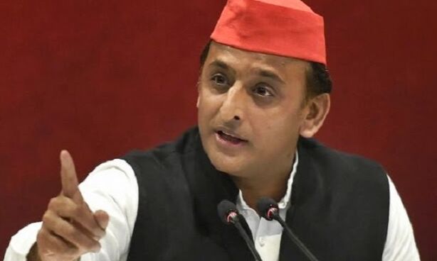 उत्तर प्रदेश में कानून व्यवस्था का भारी संकट : अखिलेश यादव
