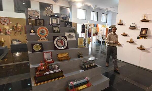 पीएम मोदी को मिले उपहारों की ऑनलाइन नीलामी 14 सितम्बर से