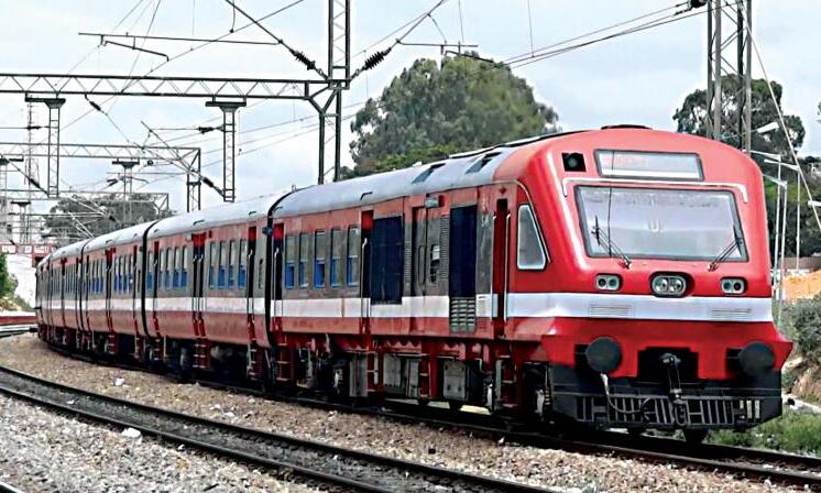 बजट के जरिए  बेपटरी हुई रेल व्यवस्था को पटरी पर लाने की कोशिश