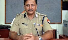 एक्टिव मोड में यूपी पुलिस आंनद कुमार के चार्ज संभालने के बाद से पुलिस कार्यवाही में आई तेजी