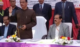 डा0 दिनेश शर्मा ने सौभाग्य योजना के तहत  फ्री विद्युत कनेक्शन का किया शुभारम्भ