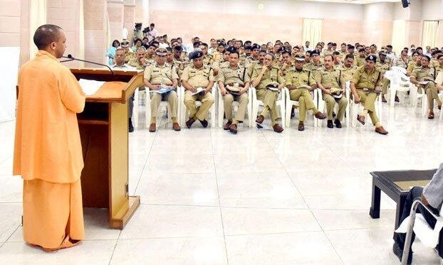 मुख्यमंत्री की प्रशासनिक और पुलिस के नोडल अधिकारियों के साथ बैठक सम्पन्न