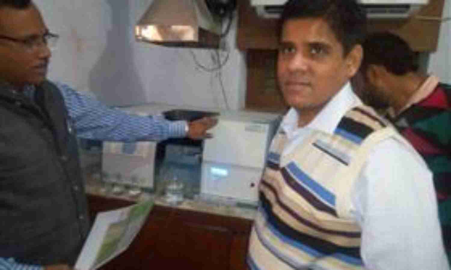 किसान उन्नत तकनीक की मृदा परीक्षण लैब में परीक्षण कराकर लाभ उठाये : जिलाधिकारी जी0एस0 प्रियदर्शी