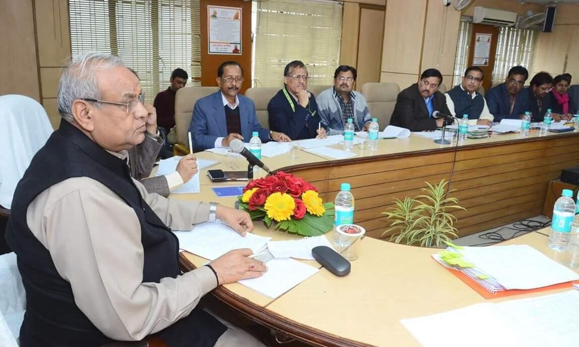 विभाग की खाली जमीनों पर टेक्सटाइल्स पार्क की स्थापना की जायेगी   : सत्यदेव पचौरी