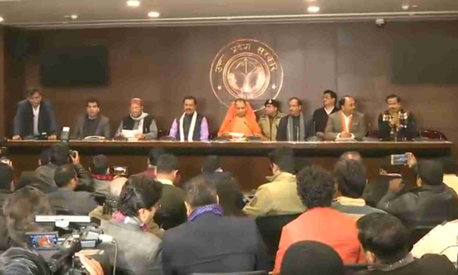 कमिश्नर प्रणाली के क्रियान्वयन से स्मार्ट एवं सेफ पुलिसिंग को बल मिलेगा और आमजन  को बेहतर पुलिस व्यवस्था प्राप्त होगी : सीएम