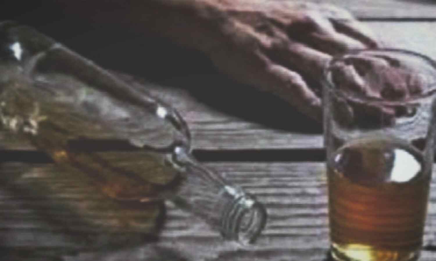 विषाक्त मदिरा के संचय, परिवहन और बिक्री पर होगी अब रासुका एवं गैंगस्टर के तहत कार्यवाही