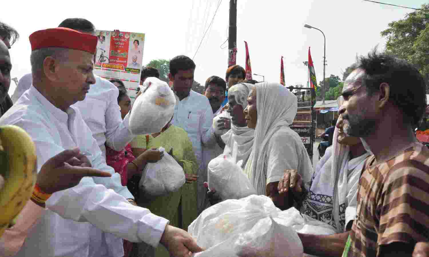 उत्सवों को सामूहिकता से ही मनाये जाने की परम्परा है :  नरेश उत्तम पटेल