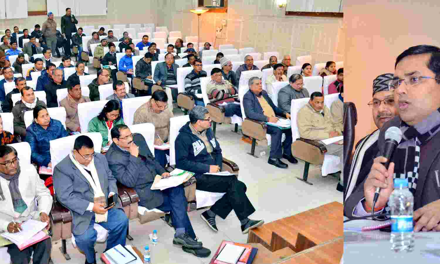 प्रदेश सरकार की नीतियों एवं योजनाओं का वृहद स्तर पर प्रचार-प्रसार किया जाए : अनुज कुमार झा