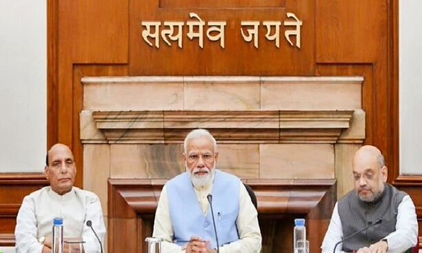 कश्मीर नीति लेकर प्रधानमंत्री आवास पर बैठक थोड़ी देर में