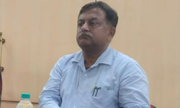 अभियोजन स्वीकृति के लम्बित प्रकरणों का निस्तारण 3 दिन में कराया जाय : अवनीश कुमार अवस्थी