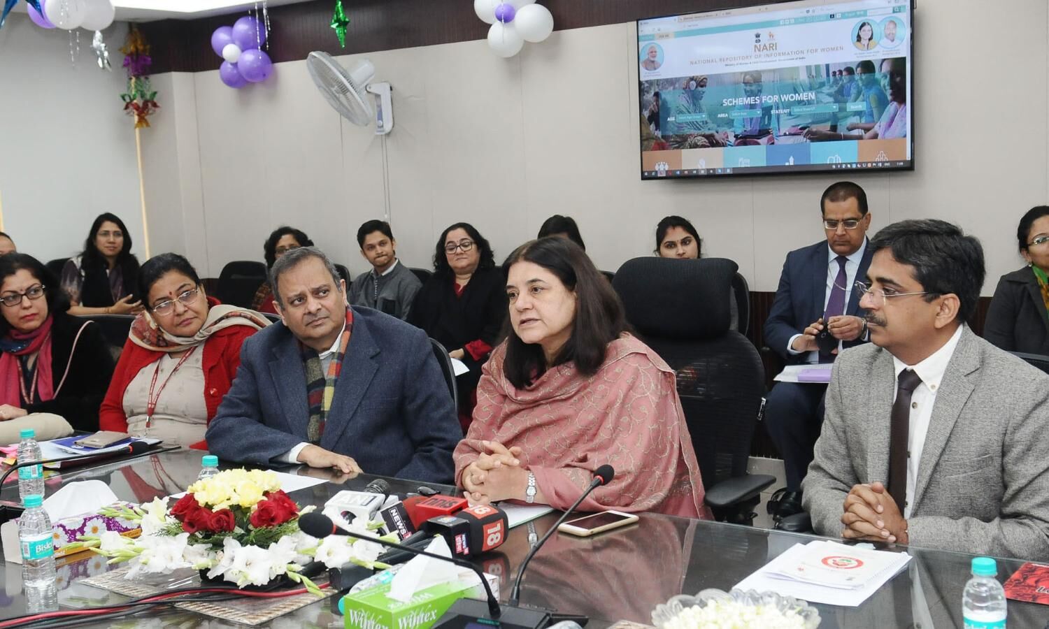 मेनका संजय गांधी ने महिला सशक्तिकरण के लिए ऑनलाइन पोर्टल नारी का उद्घाटन किया